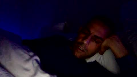 Snapshot of happy2334 chatting on February 1, 2025, 2:34 pm skysky6969 online show from February 1, 2025, 2:34 pm
