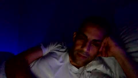Snapshot of happy2334 chatting on March 5, 2025, 1:06 pm skysky6969 online show from March 5, 2025, 1:06 pm