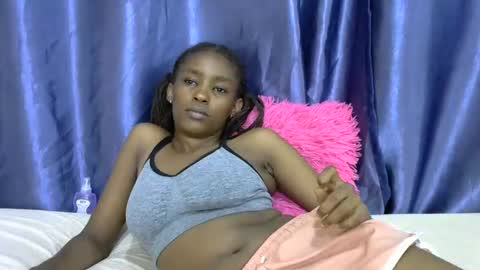 happy_alwayz online show from February 16, 2025, 11:26 pm