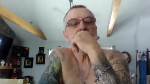 Snapshot of happynudist7373 chatting on March 9, 2026, 5:50 pm happynudist7373 online show from March 9, 2026, 5:50 pm