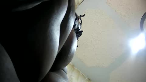 happysonia online show from March 16, 2026, 5:24 am