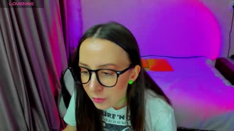 Stephanie online show from February 18, 2026, 7:54 pm