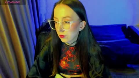 Stephanie online show from May 7, 2026, 8:03 pm