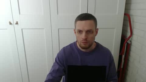 happyvelvetpaw online show from January 17, 2026, 11:04 am