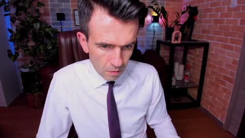 Steve online show from December 6, 2024, 12:27 pm