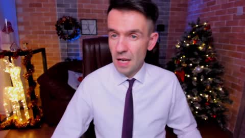 Steve online show from December 22, 2024, 4:27 pm