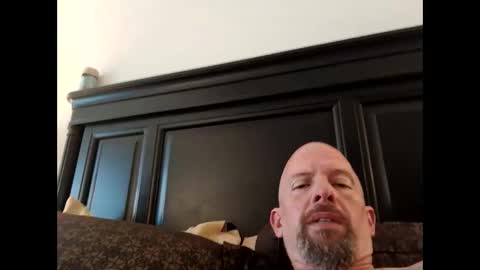 Snapshot of hard_insomnia chatting on March 26, 2026, 9:31 pm HornyHubby online show from March 26, 2026, 9:31 pm