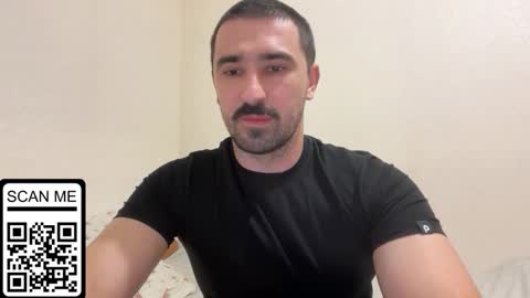 Snapshot of hard_to_obey chatting on September 18, 2025, 6:10 pm Vadim online show from September 18, 2025, 6:10 pm