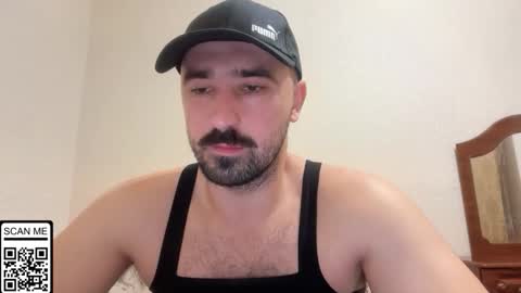 Snapshot of hard_to_obey chatting on October 11, 2025, 5:55 pm Vadim online show from October 11, 2025, 5:55 pm