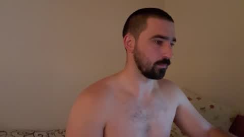 Snapshot of hard_to_obey chatting on October 25, 2025, 1:40 pm Vadim online show from October 25, 2025, 1:40 pm