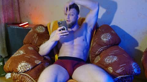 Snapshot of hardandripped chatting on January 25, 2025, 11:34 am Valentino Hard online show from January 25, 2025, 11:34 am