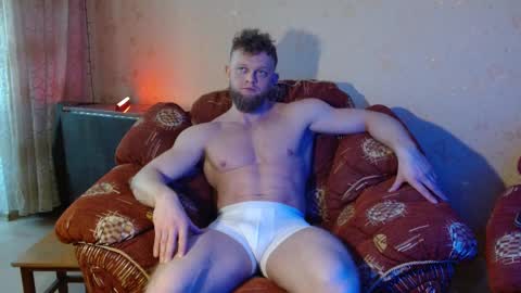 Snapshot of hardandripped chatting on February 12, 2025, 1:37 pm Valentino Hard online show from February 12, 2025, 1:37 pm
