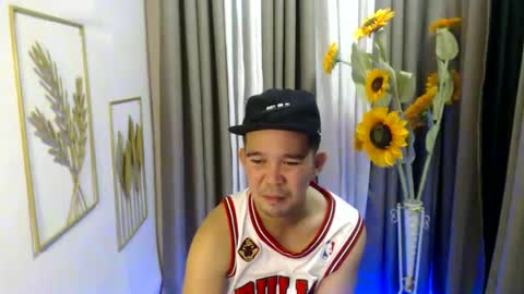 hardcock_jingo online show from April 9, 2026, 6:13 am