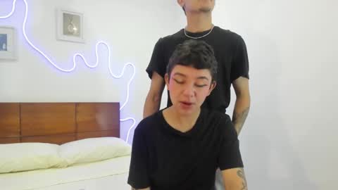 kade and demi independent models online show from February 13, 2026, 11:23 pm