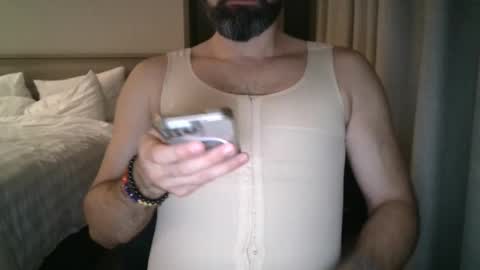 Snapshot of hardcoremike35 chatting on February 27, 2025, 2:53 am HcoreMike online show from February 27, 2025, 2:53 am