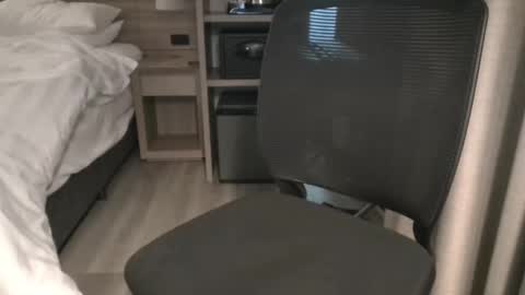 Snapshot of hardcoremike35 chatting on February 28, 2025, 4:10 pm HcoreMike online show from February 28, 2025, 4:10 pm