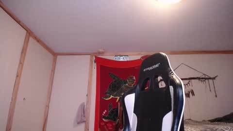 Austin online show from February 9, 2026, 6:23 pm