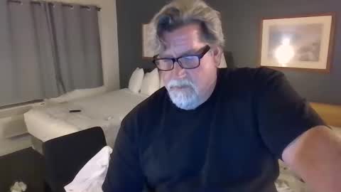 hardfreak4you online show from September 28, 2025, 1:05 pm