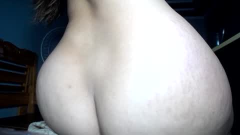 Snapshot of hardfucking_kelly chatting on December 7, 2024, 3:04 am jessabelle online show from December 7, 2024, 3:04 am