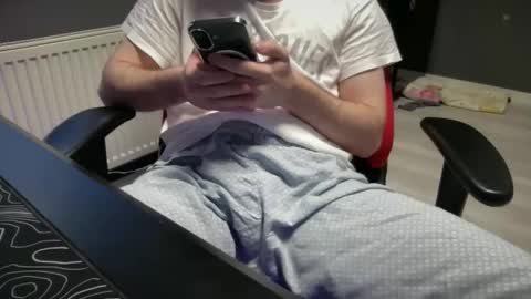 Hardi online show from November 12, 2025, 3:56 pm