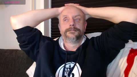 MrLazy online show from December 27, 2024, 8:28 pm