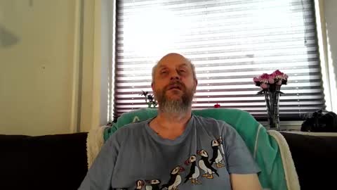 Snapshot of hardmrlazy chatting on March 25, 2026, 10:21 am MrLazy online show from March 25, 2026, 10:21 am