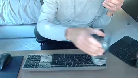 Straight Exhibitionist All Welcome online show from January 6, 2025, 9:32 pm