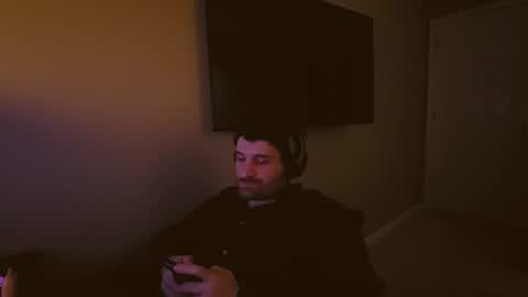 Tom online show from December 11, 2024, 11:43 pm