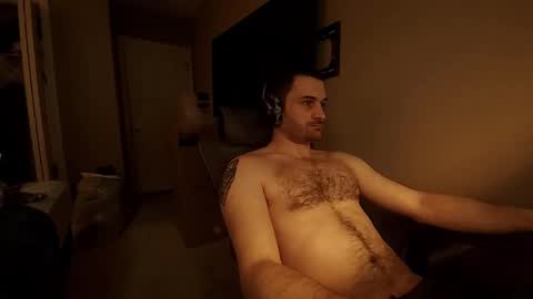 Tom online show from September 23, 2025, 9:40 pm