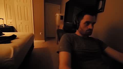 Tom online show from September 28, 2025, 12:16 am