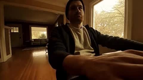 Tom online show from November 4, 2025, 9:58 pm