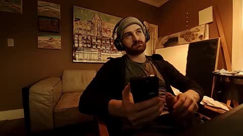 Tom online show from November 18, 2025, 9:08 pm