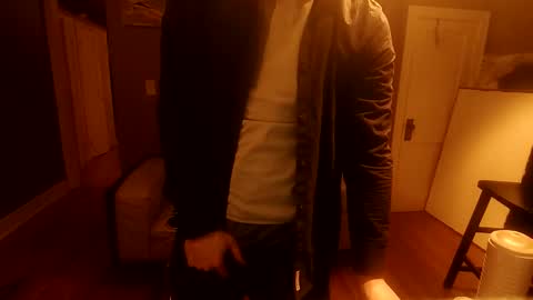 Tom online show from February 7, 2026, 7:01 am