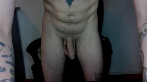 Snapshot of hardtohandle666 chatting on September 12, 2025, 12:22 am Liam online show from September 12, 2025, 12:22 am