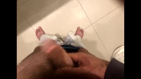 Snapshot of hardwood766 chatting on January 28, 2025, 8:57 am Hardwood766 online show from January 28, 2025, 8:57 am