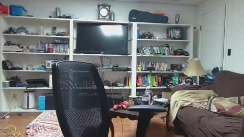 hardworkertn online show from December 15, 2024, 6:59 pm