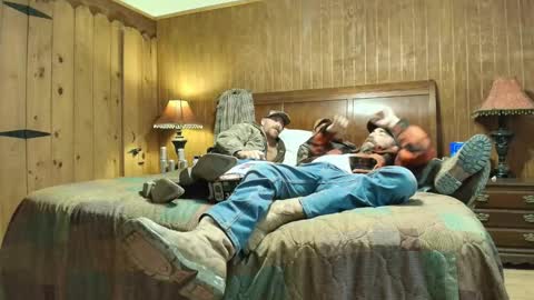 hardworkertn online show from November 16, 2025, 5:18 pm