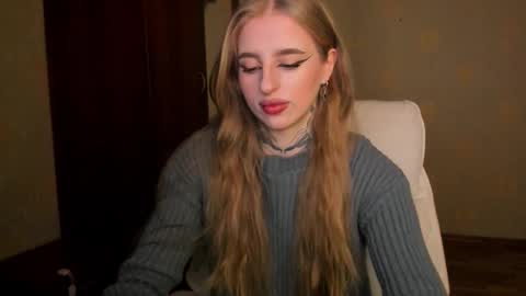 Julia online show from January 10, 2026, 5:53 am