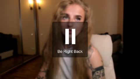 Snapshot of harley_kimm chatting on August 6, 2026, 5:42 am Julia online show from August 6, 2026, 5:42 am