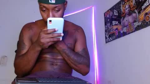 Snapshot of harley_quinnn111 chatting on March 23, 2026, 5:22 am harley_quinnn111 online show from March 23, 2026, 5:22 am