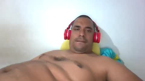 Snapshot of harpechediaz chatting on February 2, 2025, 1:45 am ricardo online show from February 2, 2025, 1:45 am
