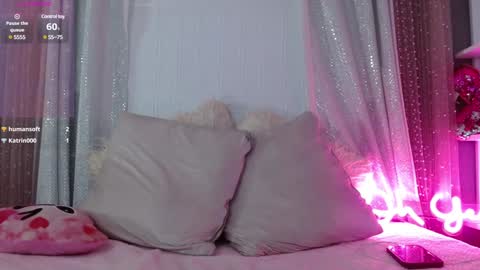 Snapshot of harper_77 chatting on January 21, 2025, 11:13 pm Harper online show from January 21, 2025, 11:13 pm