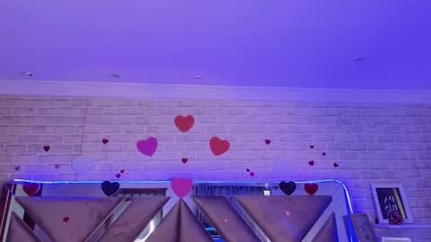 Snapshot of harperwest_ chatting on March 19, 2026, 8:13 pm Harper online show from March 19, 2026, 8:13 pm