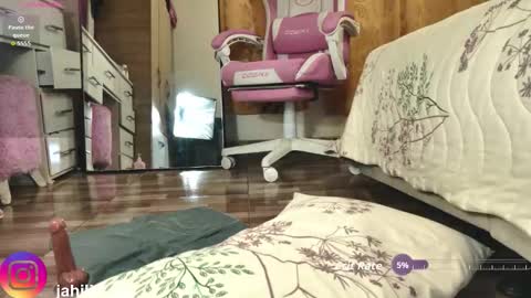 harperzoe online show from February 3, 2026, 2:53 am