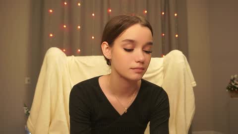 Call Me Tate  its my fourth day here i hope we can to be friends and not only online show from February 1, 2025, 10:05 am