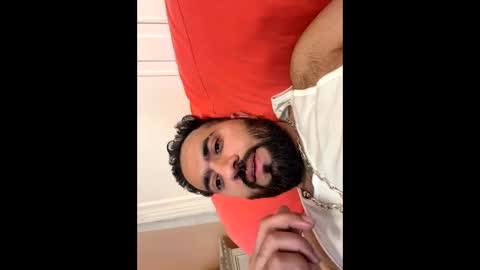 harry11009 online show from December 3, 2025, 1:13 am