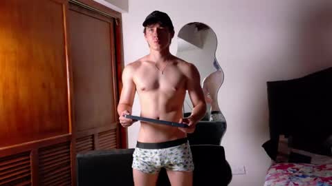 Sebastian online show from April 30, 2026, 11:42 pm