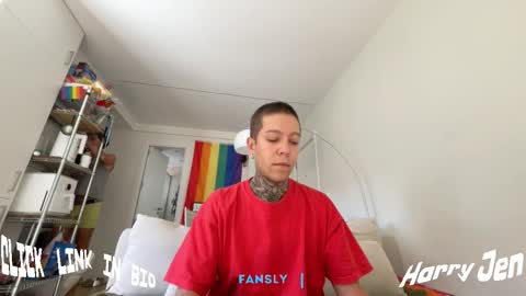 Snapshot of harry_jen chatting on September 27, 2025, 8:41 am TAP HERE choise Harry tattoo on chest Jen curls hair online show from September 27, 2025, 8:41 am