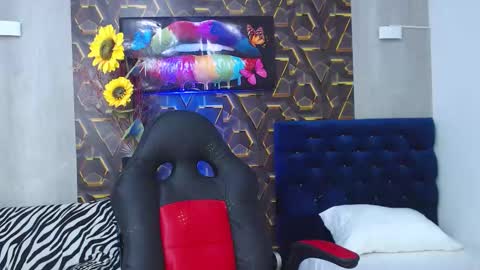 Harry online show from October 13, 2025, 3:23 pm