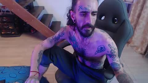 Snapshot of harry_reems_ chatting on January 23, 2025, 9:39 am OMAR online show from January 23, 2025, 9:39 am